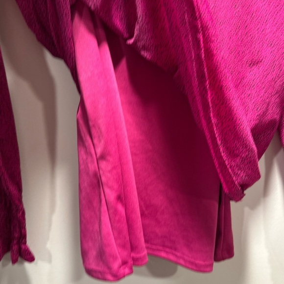 Apt 9 Pink & Black Speckles Long Sleeve Blouse with Tank Top Attached. - Picture 5 of 16